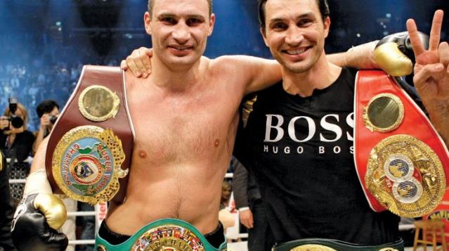 Ağır sıklet boks şampiyonu Kliçko kardeşler Ukrayna’ya destek verdi! Cepheye gidecekler…