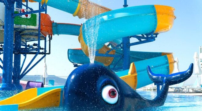 Çocuklar için Eğlence Denizin Ortasında: Polgün Su Kaydırakları