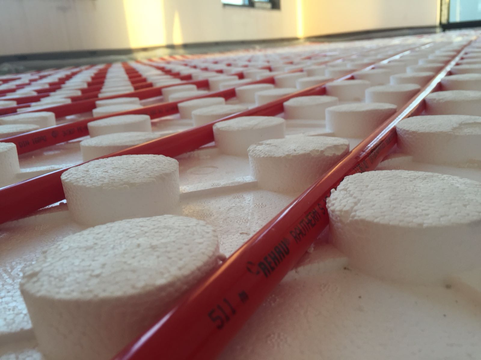 Yerden Isıtma Kolektörü: Verimli Isı Dağıtımının Anahtarı