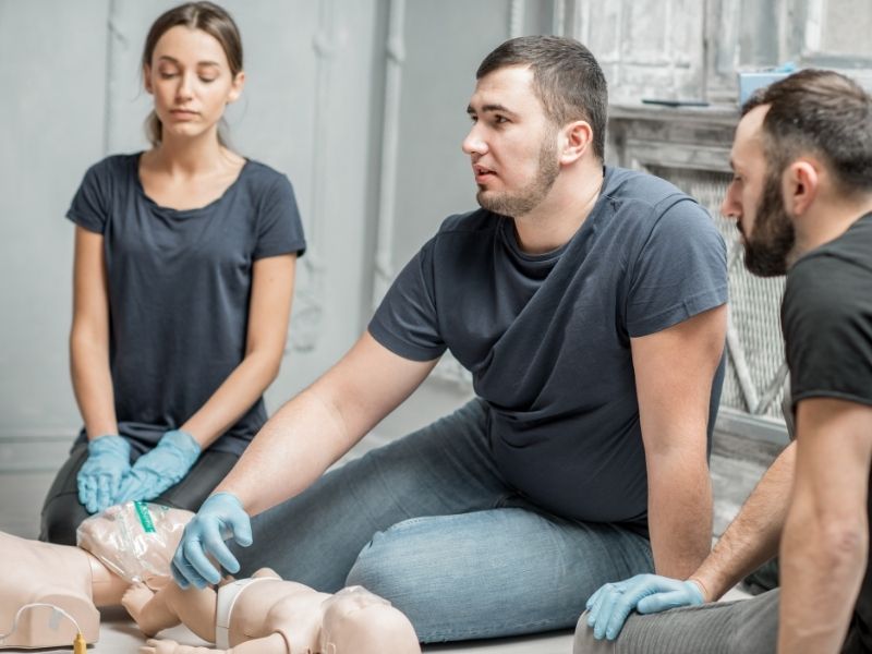 İlk Yardım Eğitimi ve Sertifikasyon Sürecinin Önemi