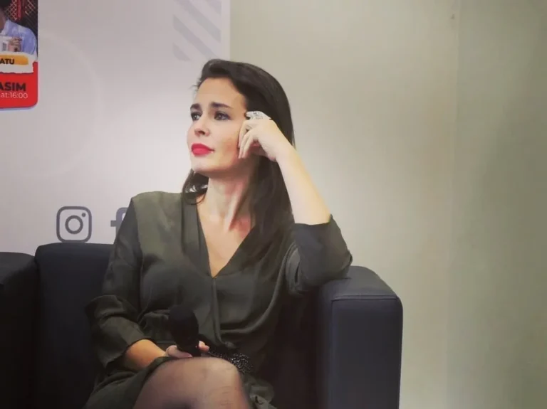 Pelin Batu: “Çocukken Erdal İnönü’ye Aşıktım!”