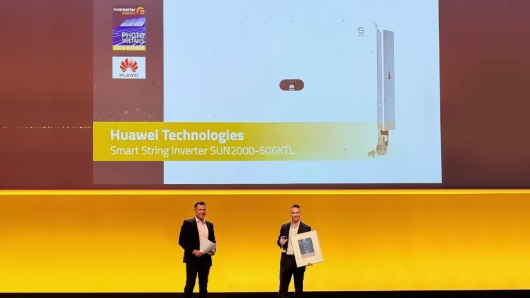 Huawei’nin 506 kW’lık Akıllı Dizi İnvertörü, Intersolar Europe 2026’da Smarter E AWARD Ödülünü Kazandı